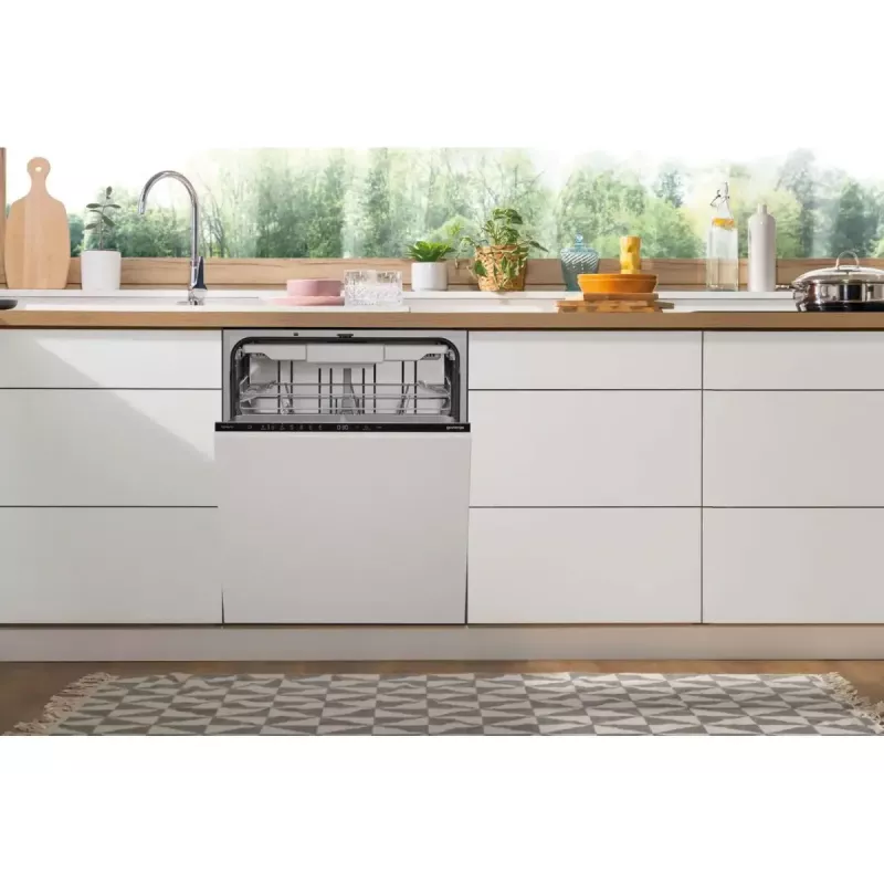 Máquina de lavar loiça de encastrar Gorenje GV16D5 — 16 serviços, 44 dB, aço inoxidável, 7 regulações de temperatura