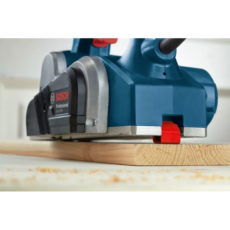 Bosch GHO 6500 preto, azul, metálico 16500 RPM 650 W