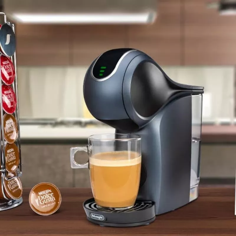 Máquina de café De'Longhi Genio S Touch Nescafé Dolce Gusto, preto