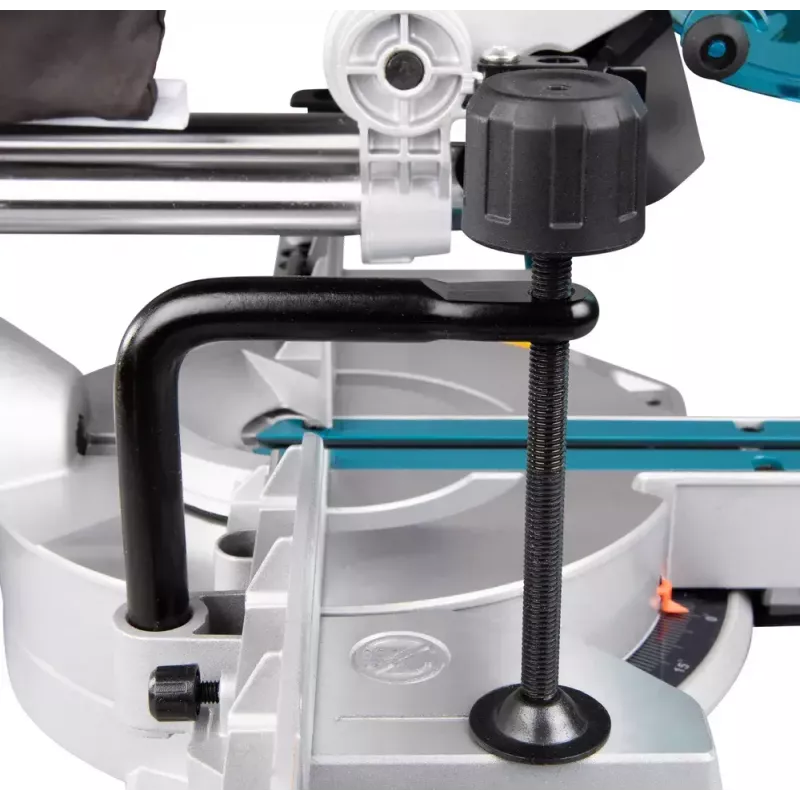 Serra de corte e esquadria Makita LSO816F — Serra de corte e esquadria Makita LSO816F, com fios, modelo LS0816F