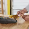 Impressora de etiquetas industrial DYMO Rhino 6000+ | Impressora de etiquetas ligada ao computador com mala rígida | Inclui 1 cassete de fita de vinil, 1 cassete de fita de nylon flexível e bateria de iões de lítio recarregável