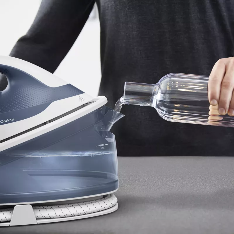 Ferro de engomar a vapor Tefal Express Optimal SV4110 2200 W 1,2 L cerâmica Express Glide azul, branco
