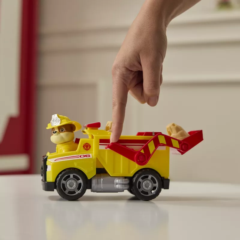 PAW Patrol Fire Rescue: Rubble Camião basculante de bombeiros de resgate com figura de ação, projéteis e camião de brinquedo, brinquedo para rapazes e raparigas a partir dos 3 anos