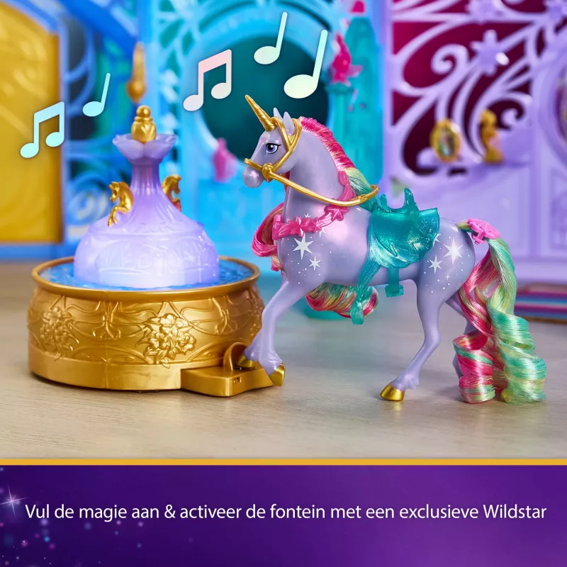 Conjunto de brincar Spin Master Unicorn Academy estábulo com fonte, efeitos de luz e som