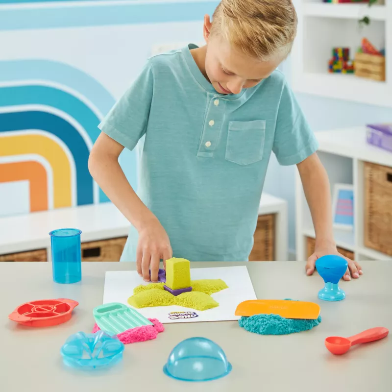 Kinetic Sand, conjunto Ultimate Sandisfying com 2lbs de areia de brincar (rosa, amarelo e turquesa), 10 ferramentas e moldes, brinquedo sensorial para crianças a partir dos 7 anos