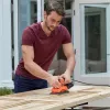 Lixadeira orbital Black & Decker BEW220