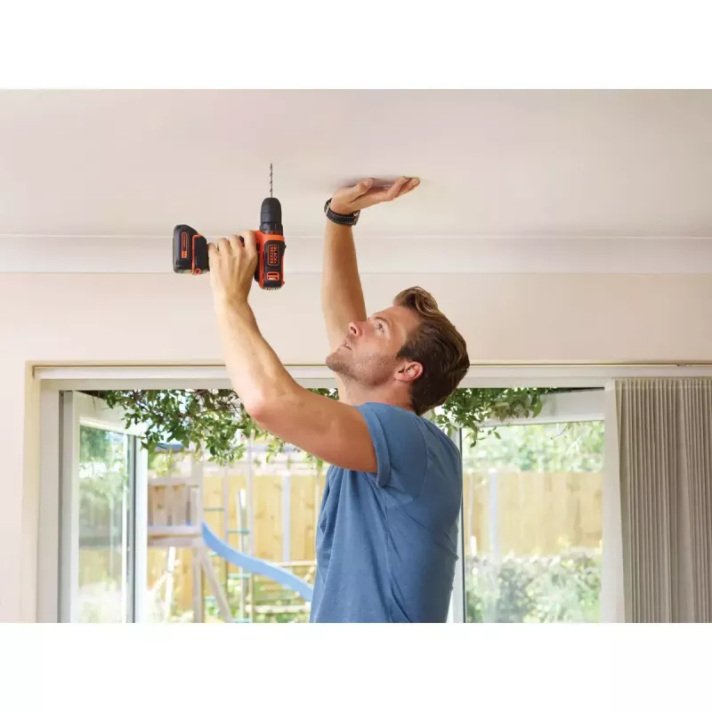 Berbequim de punho de pistola Black & Decker BDCDD12-QW, sem chave, 1,5 Ah