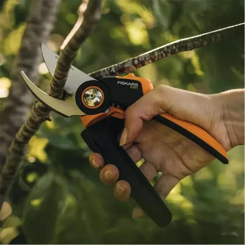 Tesoura de poda Fiskars X-Series L P961 — bypass, lâmina de aço, corte de 2,6 cm, 222 mm de comprimento