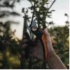 Tesoura de jardim Fiskars Plus PowerLever P721 — tesoura de bypass para ramos e caules