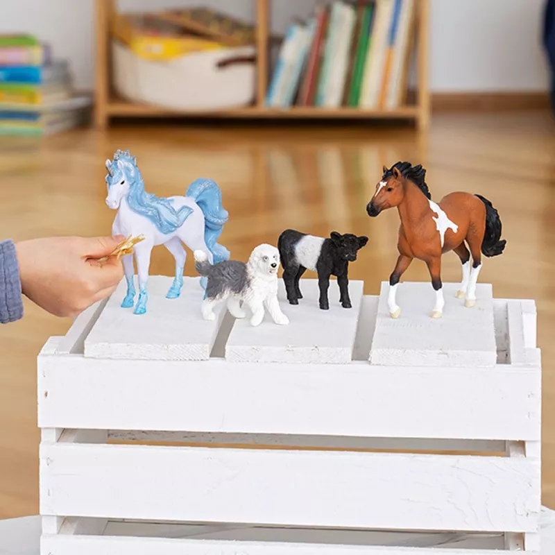 schleich HORSE CLUB Garanhão Mangalarga Marchador, 5 anos, Cavalos, Preto, Castanho, Branco, Plástico