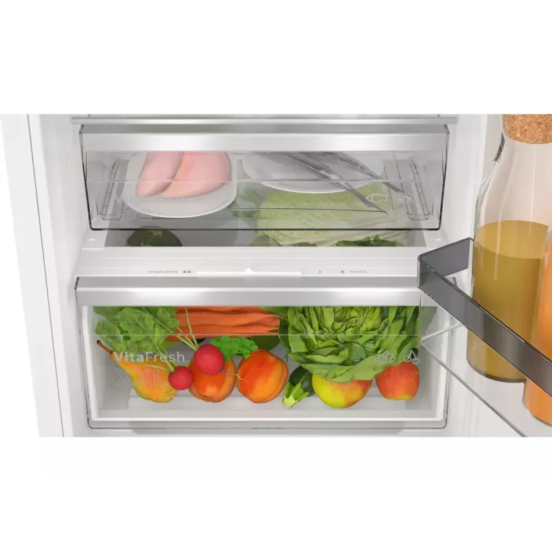 Combinado de encastrar frigorífico-congelador Bosch Serie 4 KIN96VFD0 — 290 l no total (215 l de frigorífico / 75 l de congelador), NoFrost, congelador em baixo, abertura da porta reversível