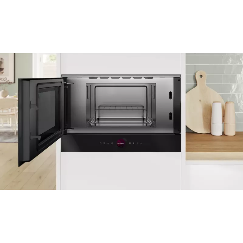 Micro-ondas Bosch Serie 8 BEL7321B1 preto combinado de bancada 21 l 900 W