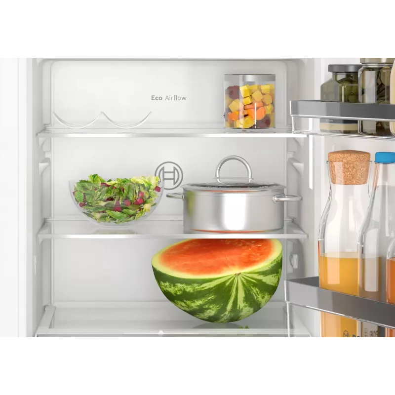 Combinado frigorífico-congelador Bosch Serie 6 KIL32ADD1 de encastrar 147 L