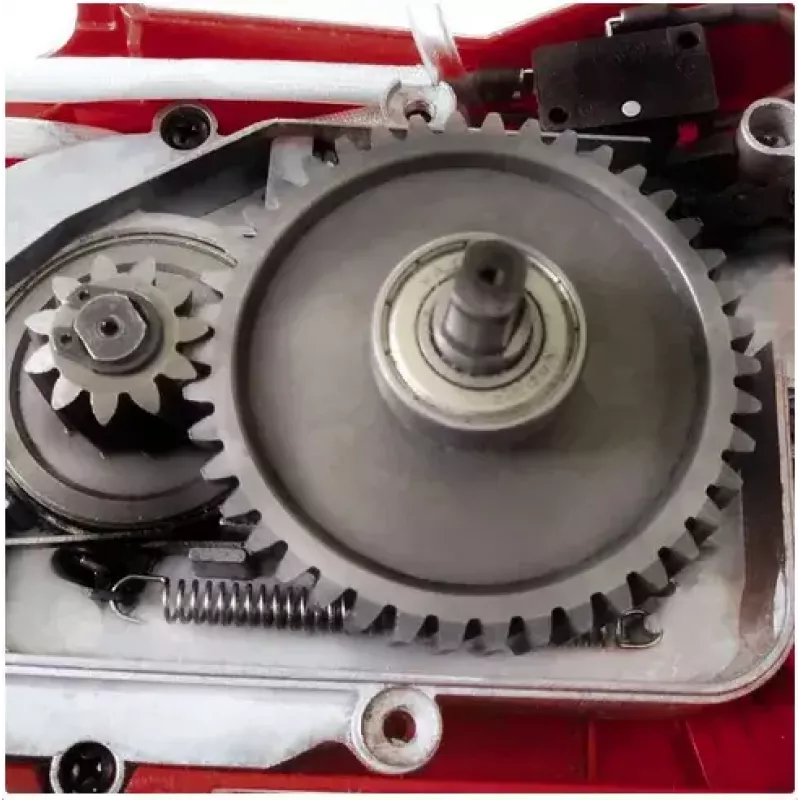 Motosserra Einhell GE-EC 2240 2200 W preta vermelha