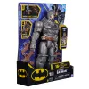 Spin Master Batman 30 cm Deluxe figura de ação com função de soco e lançamento, 5 acessórios, efeitos de luz e som, a partir dos 4 anos