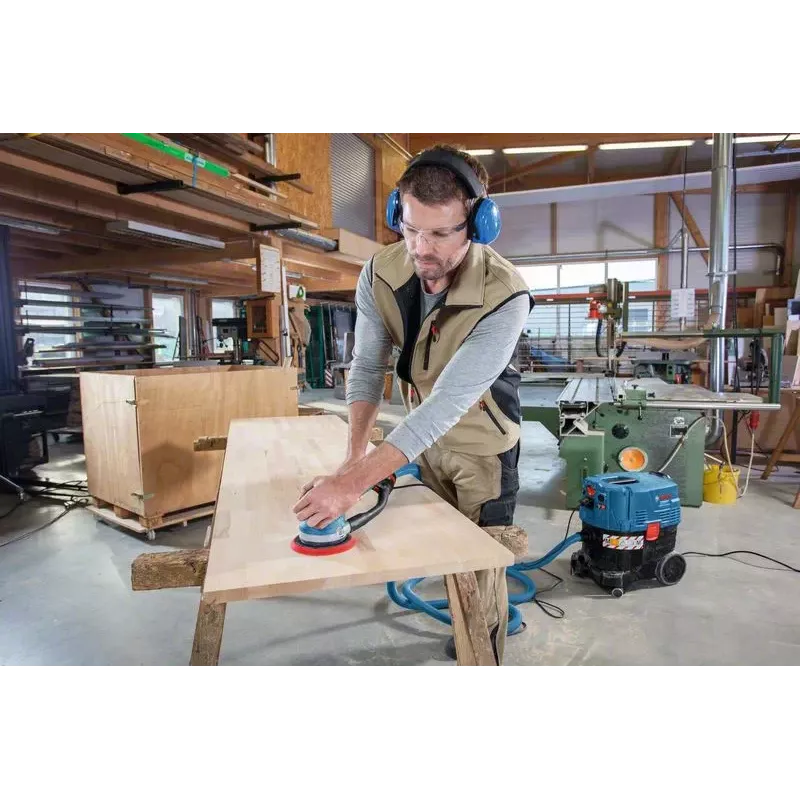 Bosch GET 75-150 Professional lixadora excêntrica, 750 W, 150 mm, 7300 rpm, L-BOXX, preto/azul