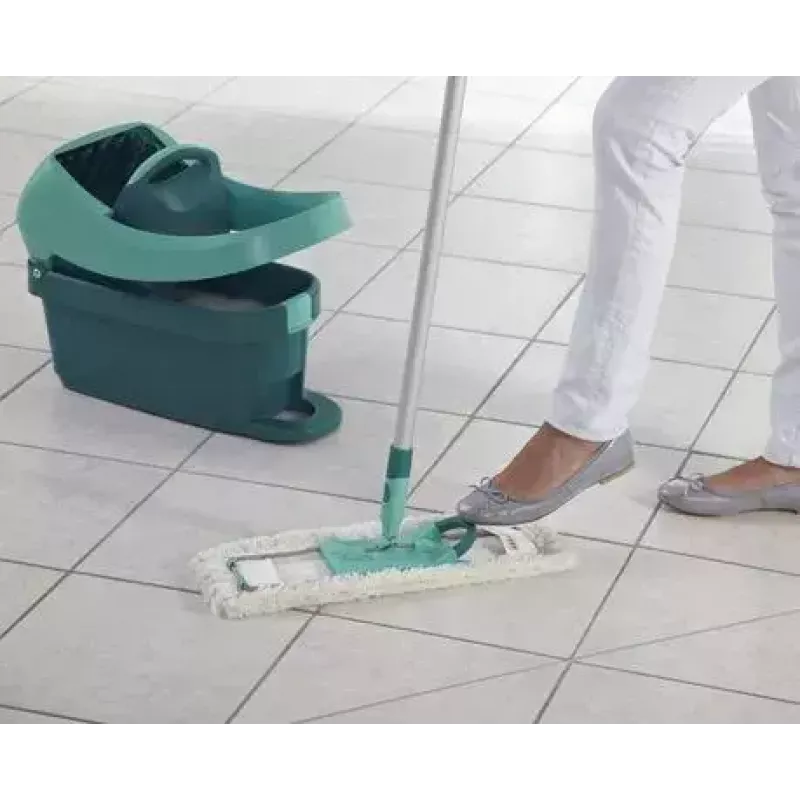 Balde com sistema de esfregona Leifheit 55076 — espremedor ergonómico, grande capacidade, verde