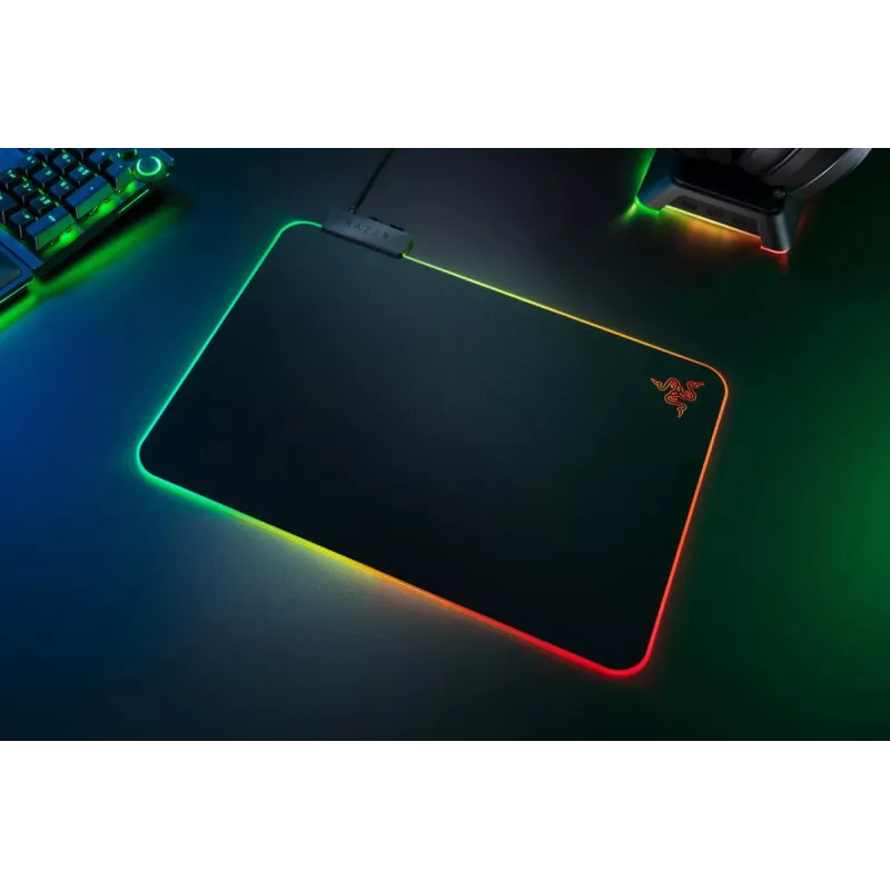 Tapete de rato gaming RAZER Firefly V2 preto