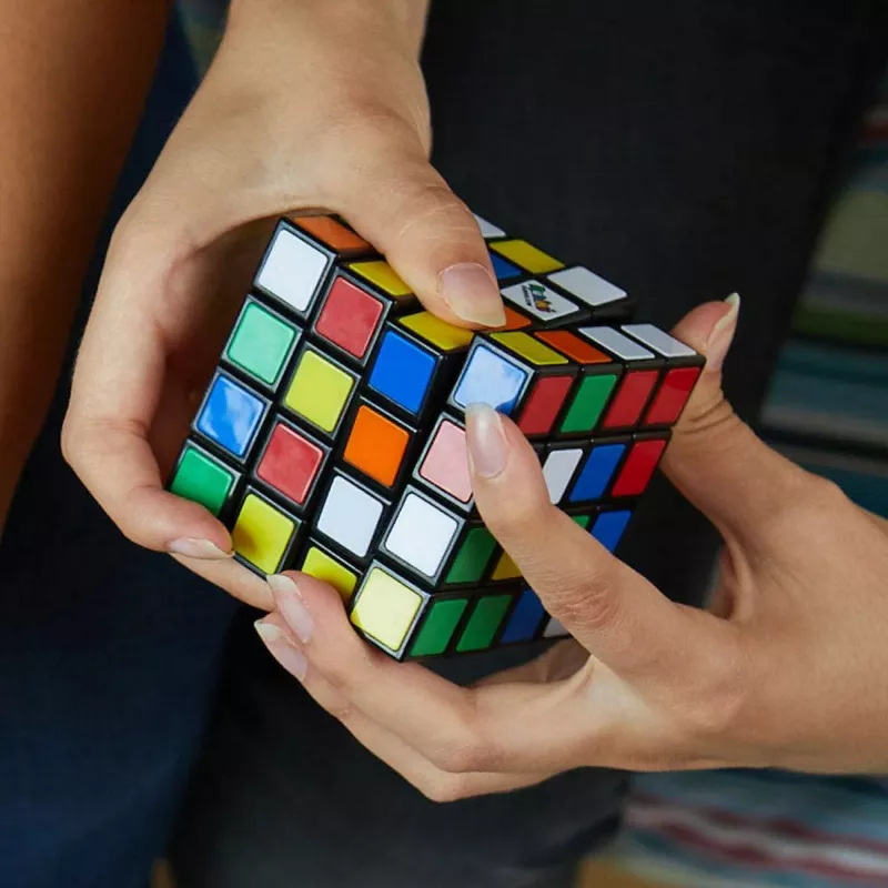 Rubik's Cube, 4x4 Master Cube puzzle de combinação de cores, versão maior e mais arrojada do clássico, a embalagem pode variar