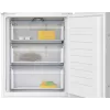 Combinado de encastre NEFF N 30 KI7961SE0 — 290 l total, 215 l de refrigeração, 75 l de congelação, NoFrost, porta com dobradiça à direita, classe E