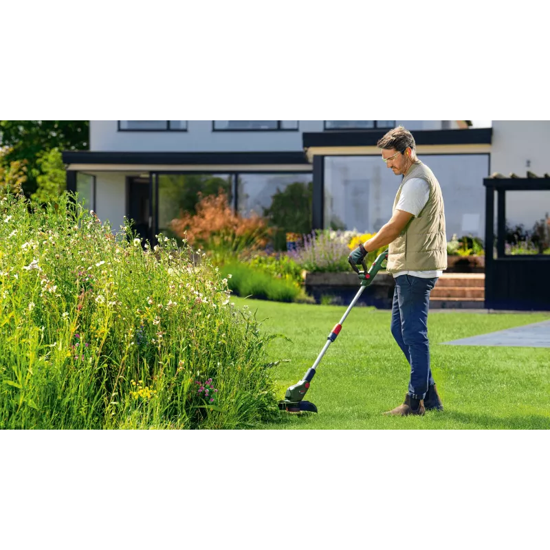 Bosch UniversalGrassCut 18V-26-500 26 cm bateria preto, verde