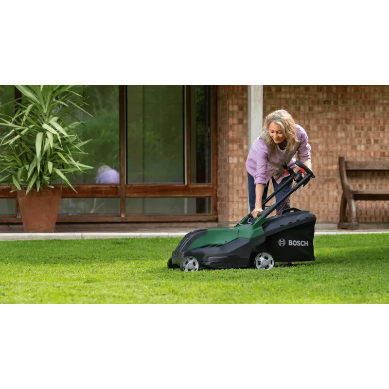 Corta-relvas Bosch AdvancedRotak 40-650 — 1800 W, 40 cm de largura de corte, verde/preto