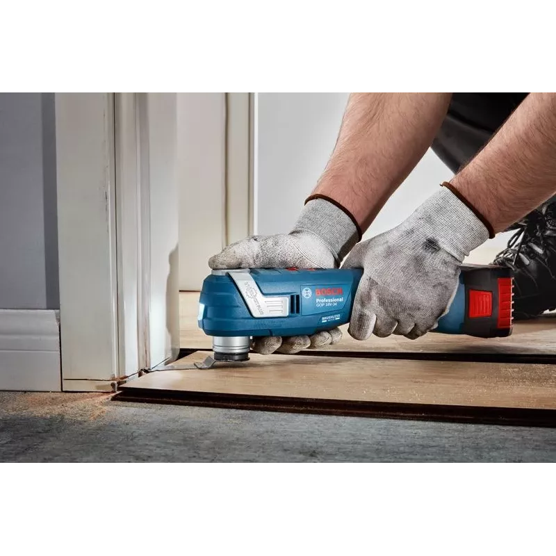 Multicortador sem fio multifuncional Bosch GOP 18V-34 18 V — ferramenta oscilante para cortar, lixar, raspar