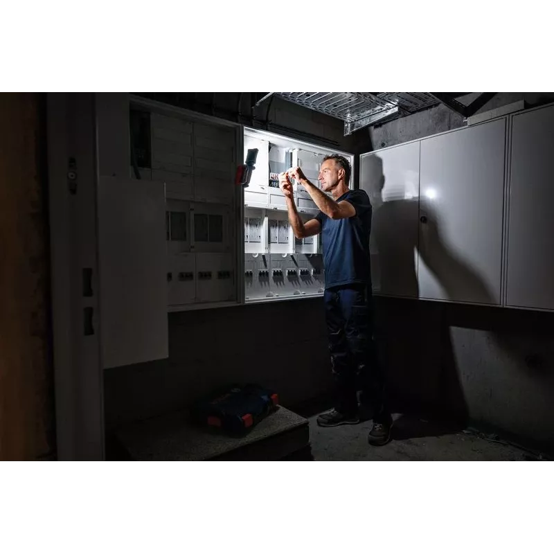 Bosch Professional GLI 18V-800 luz de trabalho sem fios, 800 lm
