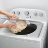 Fisher-Price Soothe & Settle Bunny peluche bebé brinquedo e dispositivo de som ajustável com movimento