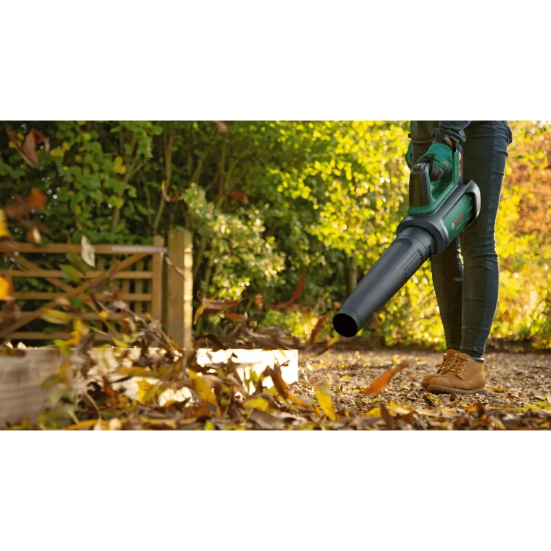 Bosch AdvancedLeafBlower 36V-750 soprador de folhas sem fios, 36 V, 1x 2,0 Ah, carregador, 750 m³/h, 100-200 km/h, sem escovas, 3,5 kg, verde/preto