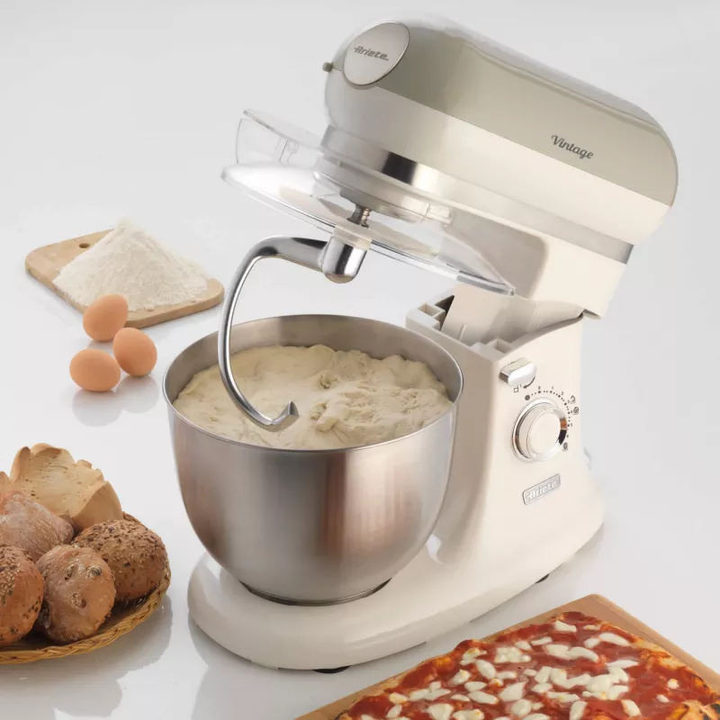Batedeira Ariete 1588 Vintage, batedeira planetária para pão, pizza, bolos e pastelaria, capacidade de 5,5 L, 7 velocidades, 2400 Watt, bege pastel
