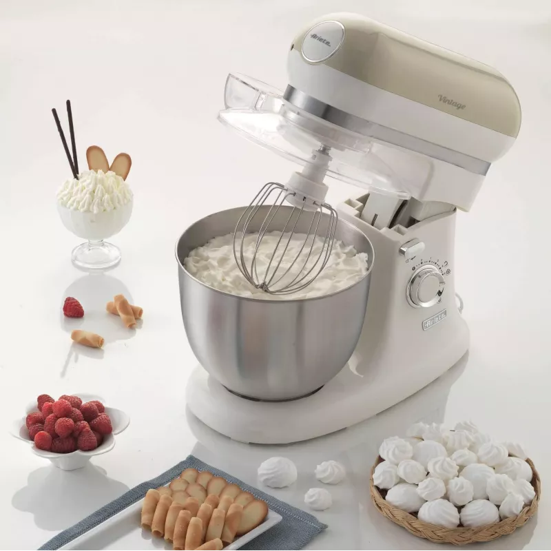 Batedeira Ariete 1588 Vintage, batedeira planetária para pão, pizza, bolos e pastelaria, capacidade de 5,5 L, 7 velocidades, 2400 Watt, bege pastel