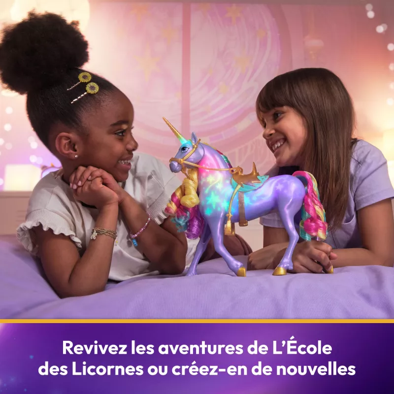 Spin Master Unicorn Academy - Magia de Luz Wildstar, figura de brincar