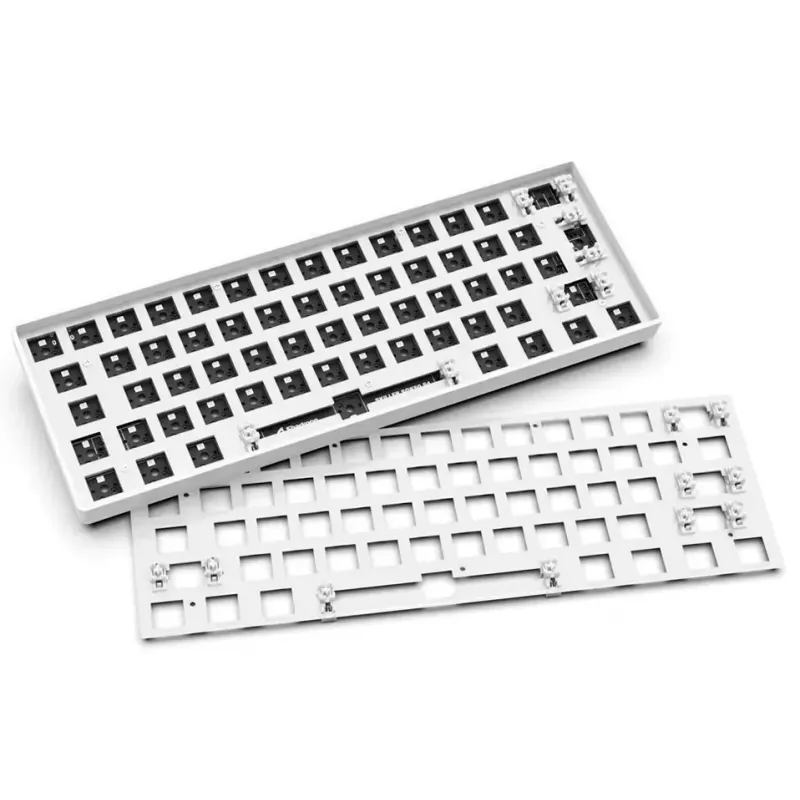 Teclado compacto 60% com fios Sharkoon SKILLER SGK50 S4 — layout QWERTZ, iluminação RGB, USB, cabo de 1,5 m, branco