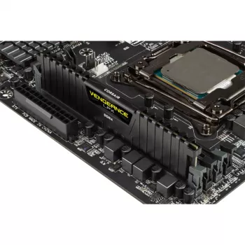 CORSAIR memória RAM 8GB DDR4 3000MHz C16 Lpx preto
