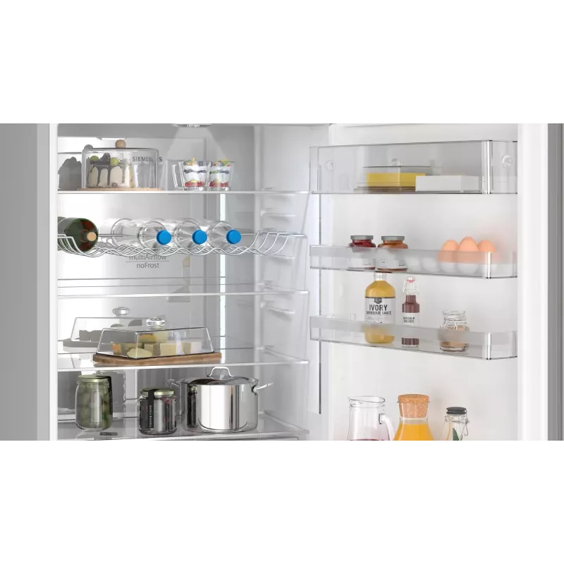 Siemens iQ500 KG49NAICT Combinado frigorífico-congelador de instalação livre 440 L Aço inoxidável