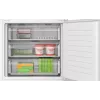 Combinado encastrável Bosch KBN96NSE0 — 383 L total, 285 L refrigeração, 98 L congelação, NoFrost, porta reversível, 34 dB, branco