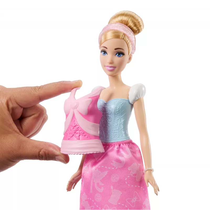 Disney Princess histórias 2 em 1 boneca de moda Cinderella com 2 partes de cima encaixáveis, 2 saias e 9 acessórios