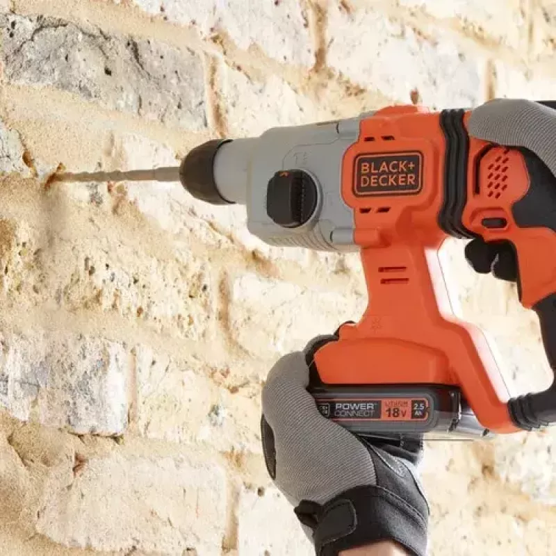 Berbequim Black & Decker BCD900E2K-QW 1880 RPM SDS Plus, bateria 2,5 Ah