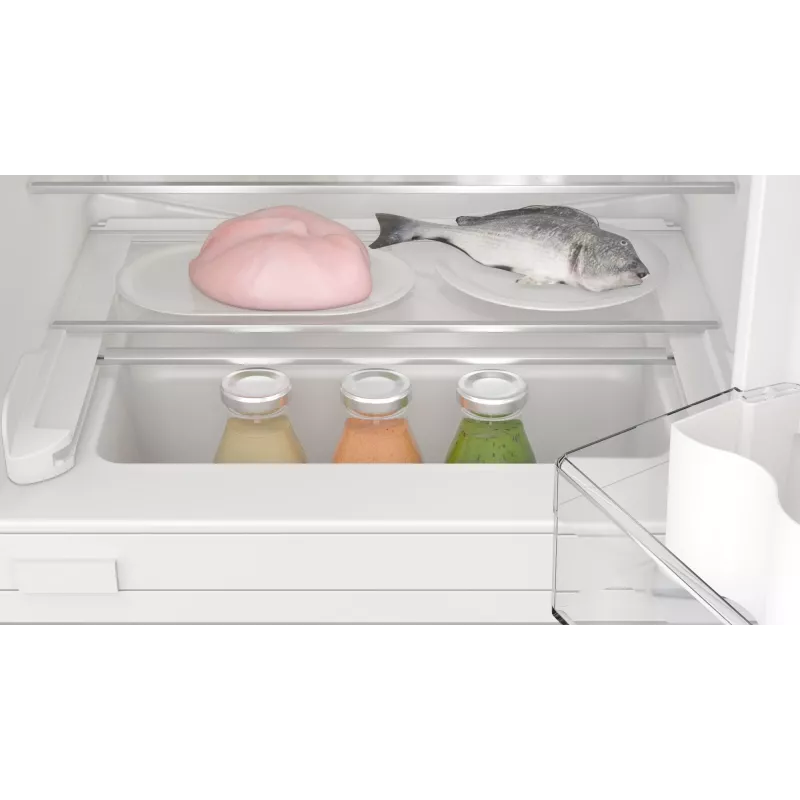 Frigorífico Bosch Serie 4 KUR21VFE0 encastrado 134 L branco