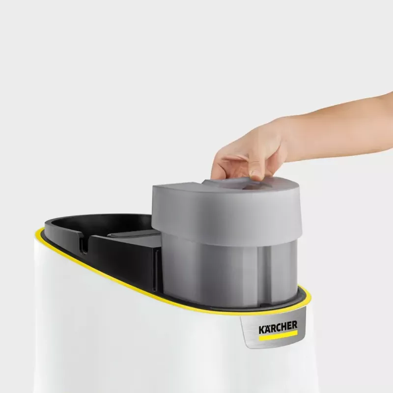 Kärcher SC 4 Deluxe Iron limpador a vapor, 2250 W, branco/preto, com kit de limpeza de pavimentos EasyFix e ferro a vapor