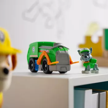 PAW Patrol, camião de reciclagem do Rocky, carro de brincar com figura de ação colecionável, brinquedo sustentável para rapazes e raparigas a partir dos 3 anos