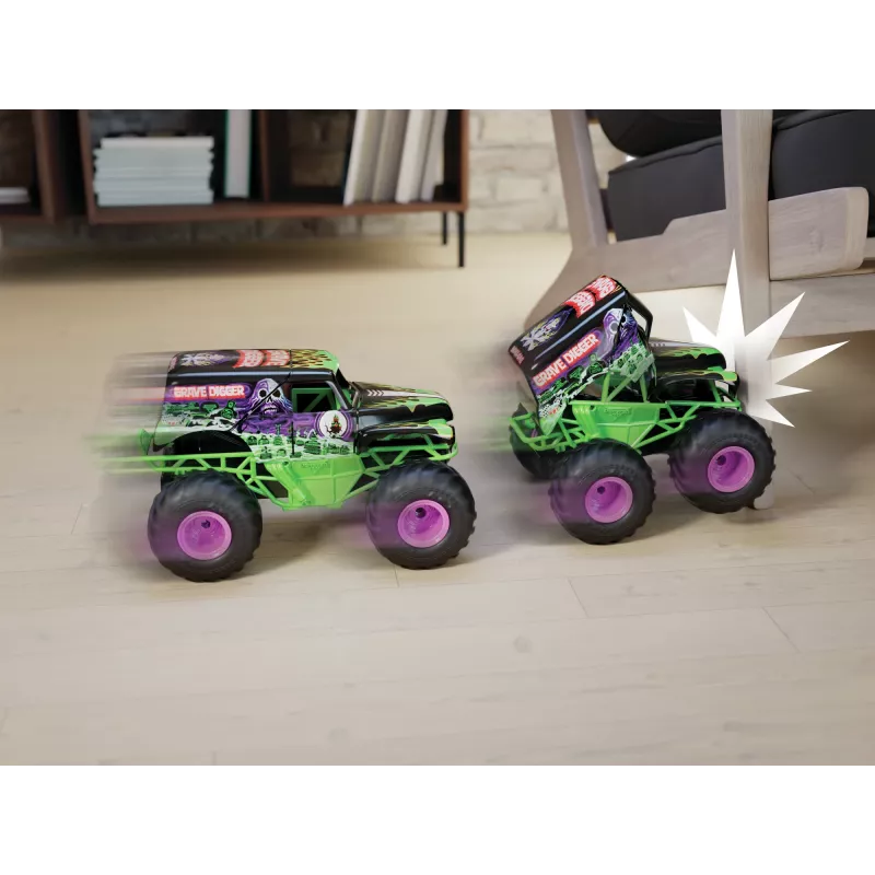 Monster Jam, veículo oficial Smash & Bash Grave Digger telecomandado para interior e exterior, monstro truck reparável à escala 1:15, brinquedo para rapazes e raparigas a partir dos 4 anos