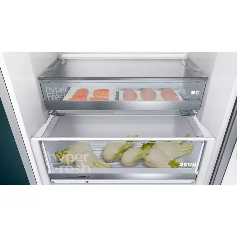 Siemens iQ500 KG49EAICA frigorífico combinado, de instalação livre, 419 l (302 l + 117 l), 201 cm, classe energética C, aço inoxidável
