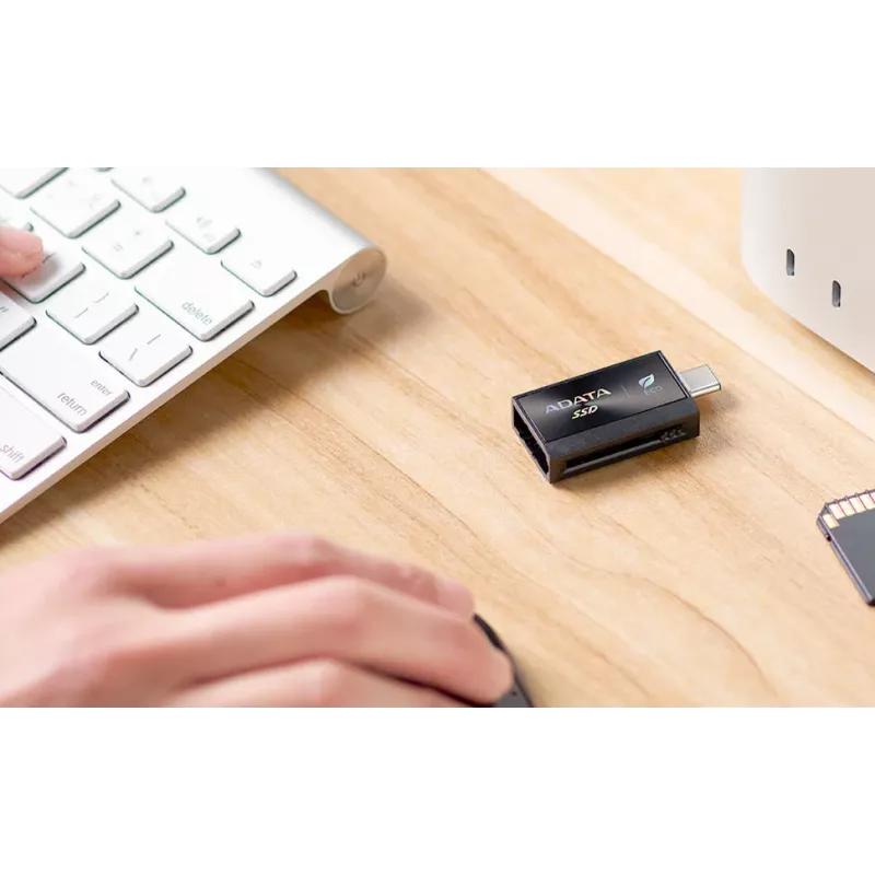 SSD externo ADATA SC730 1 TB, USB Type-C 3.2 Gen 2, 600/600 MB/s, preto, caixa de plástico