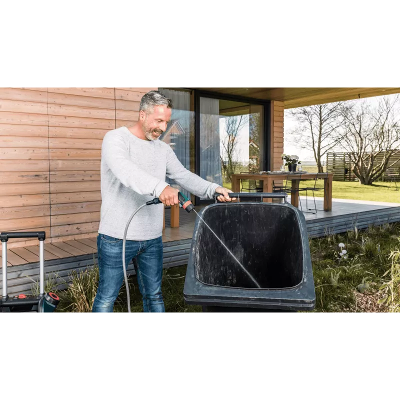Lavadora de alta pressão com bateria Bosch Fontus 18V de pé bateria preto, verde