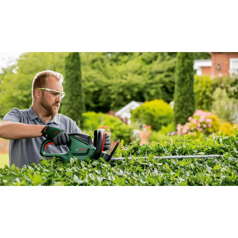 Bosch UniversalHedgeCut 50 lâmina simples 480 W 3,5 kg