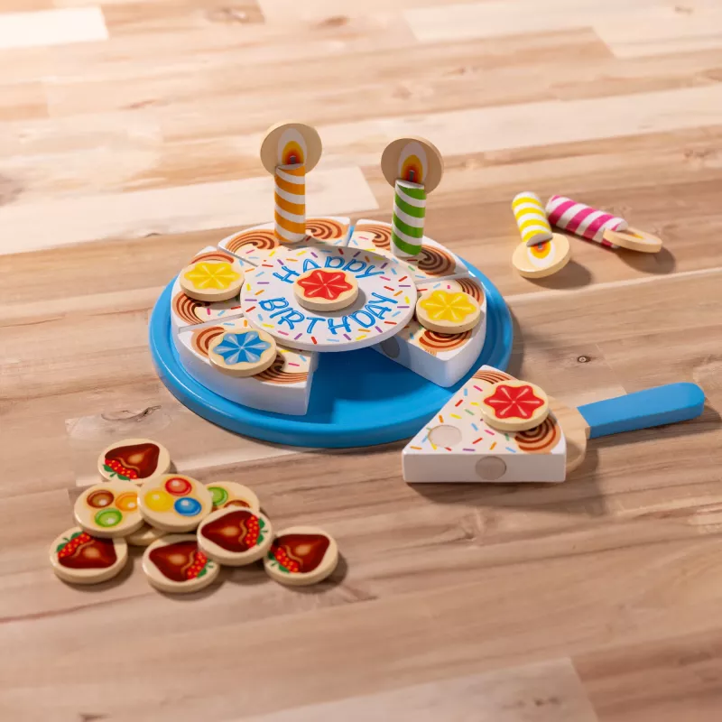 Melissa & Doug Bolo de festa de aniversário – alimentos de brincar em madeira com decorações de mistura e 7 velas