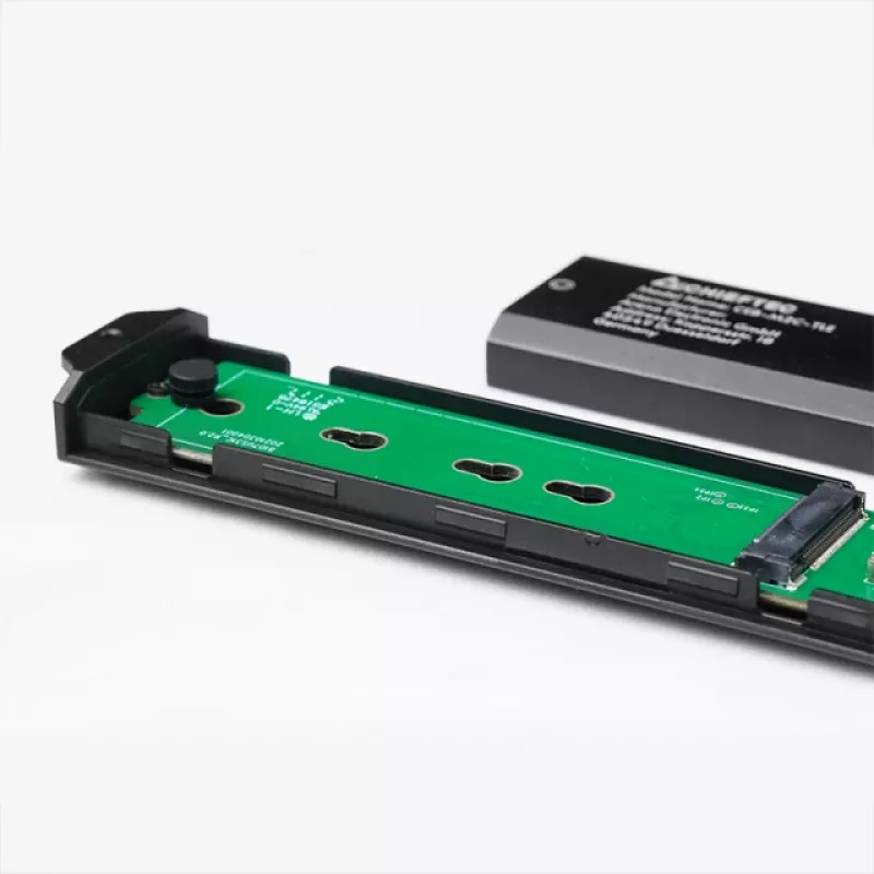 Chieftec CEB-M2C-TLE - caixa de armazenamento - M.2 - cartão M.2 NVMe - USB 3.2 (Gen 2)