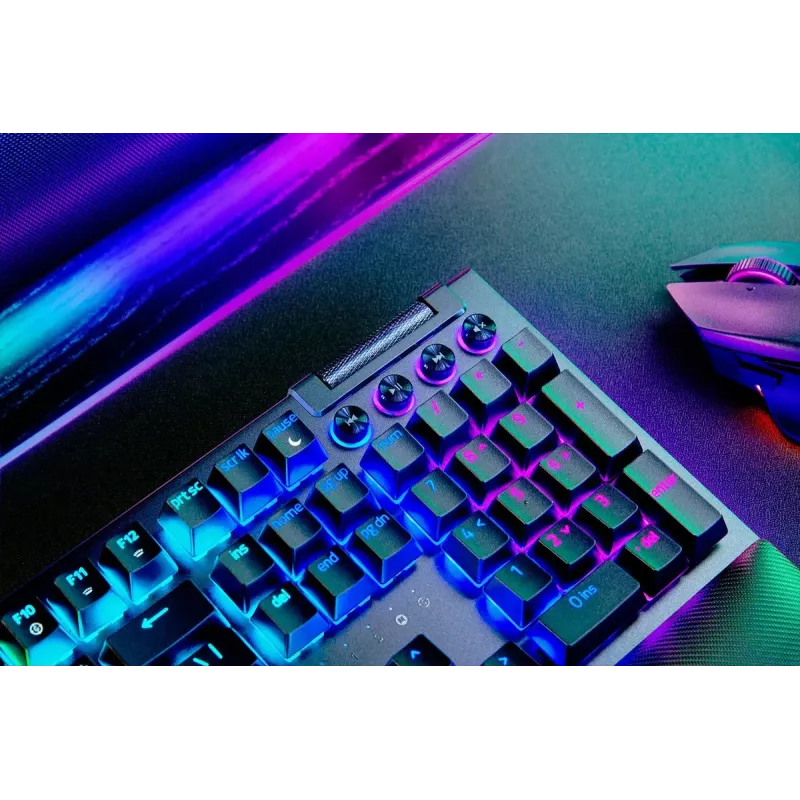 Teclado Razer BlackWidow V4 Pro Gaming USB QWERTY US International preto Mecânico RGB LED